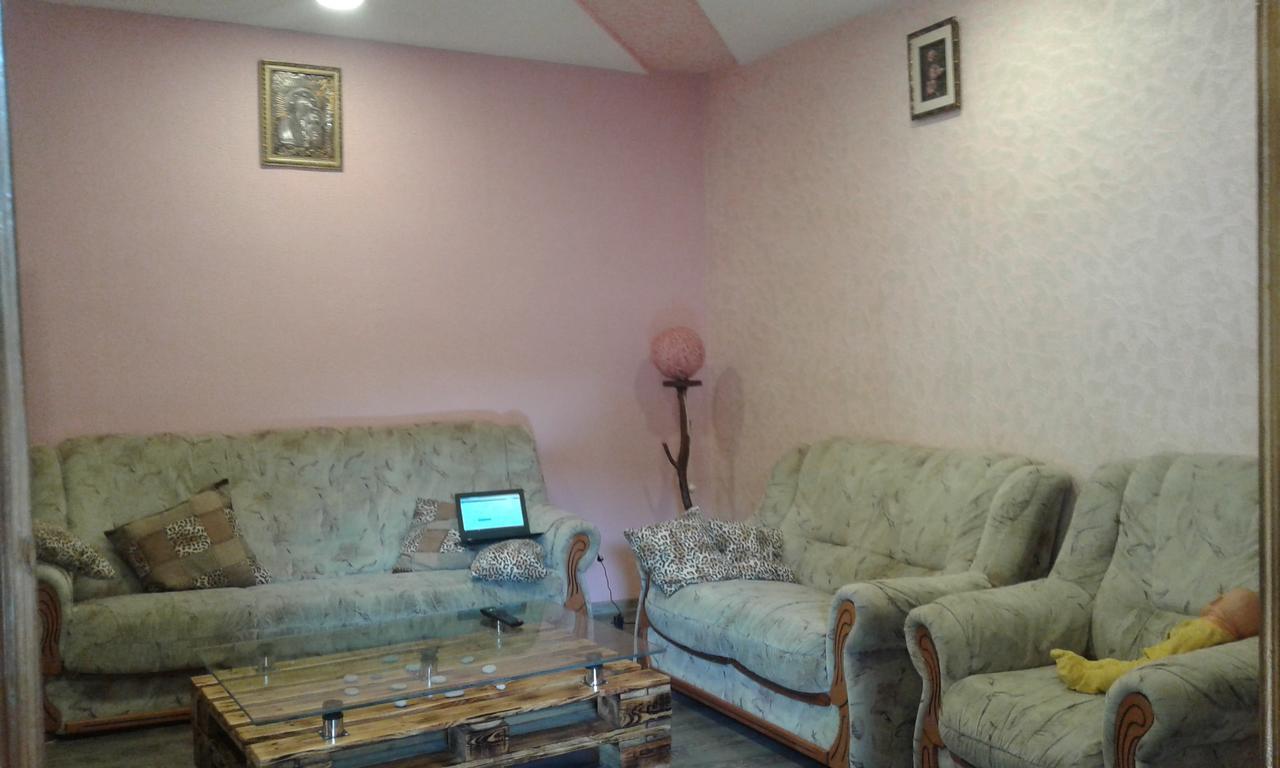 Гостевой Дом Нима Боржоми Экстерьер фото